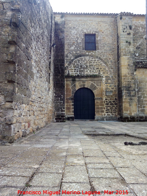 Iglesia de San Pablo - Iglesia de San Pablo. Portada trasera