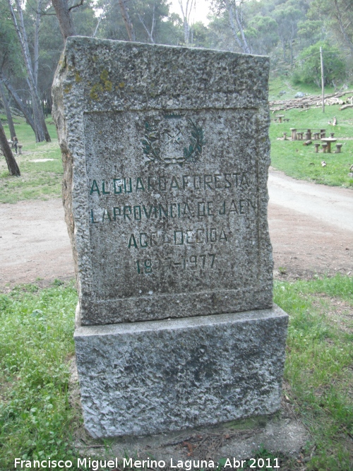 Monumento al Guarda Forestal - Monumento al Guarda Forestal. 