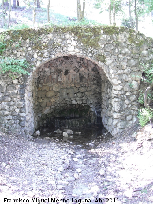 Fuente de la Cueva - Fuente de la Cueva. 