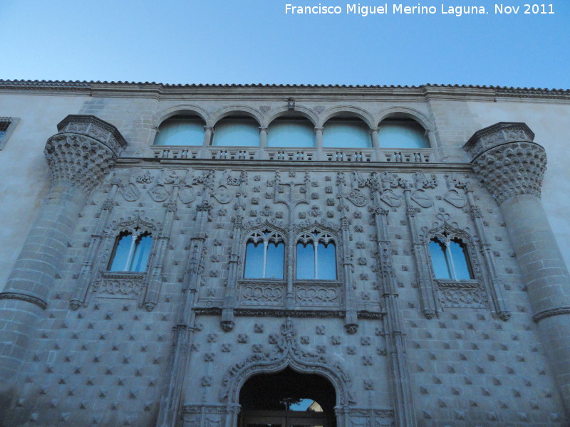 Palacio de Jabalquinto - Palacio de Jabalquinto. Fachada