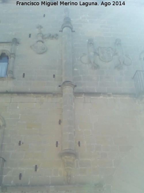 Palacio de los Salcedo - Palacio de los Salcedo. 