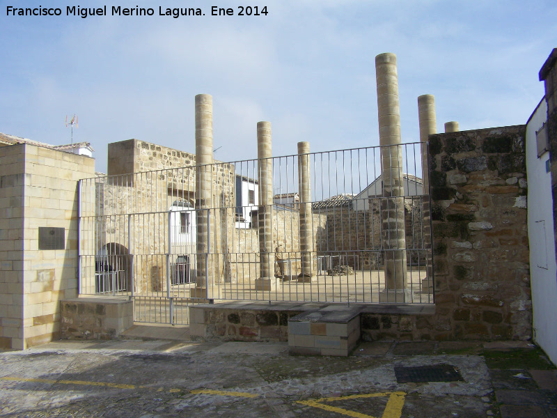 Iglesia romnica de San Juan - Iglesia romnica de San Juan. 