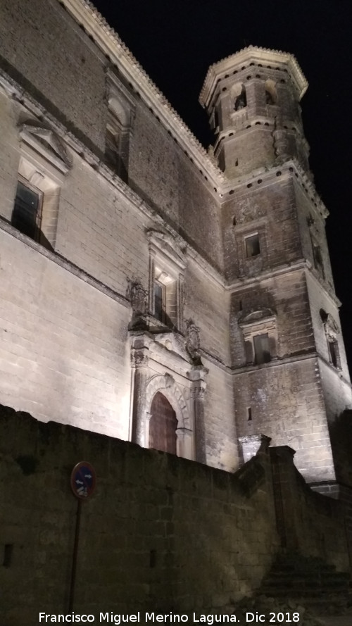 Capilla de San Juan Evangelista - Capilla de San Juan Evangelista. De noche