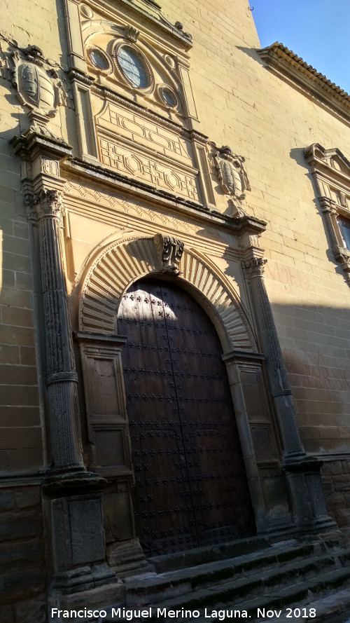 Capilla de San Juan Evangelista - Capilla de San Juan Evangelista. Portada principal