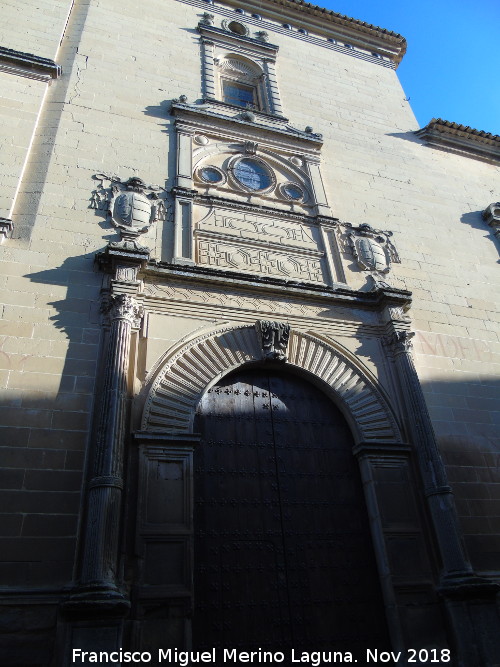 Capilla de San Juan Evangelista - Capilla de San Juan Evangelista. Portada principal