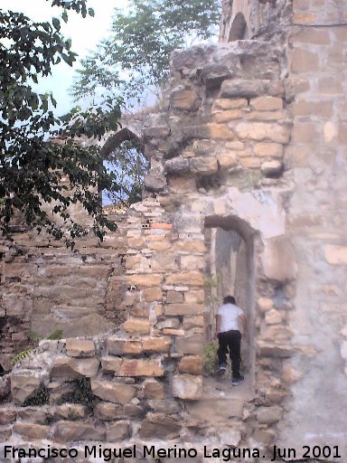 Santuario de la Yedra - Santuario de la Yedra. Ruinas traseras