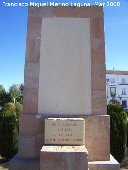 Monumento al Comandante Don Pablo Arredondo Acuña - Monumento al Comandante Don Pablo Arredondo Acuña. Cuando no tenía estatua