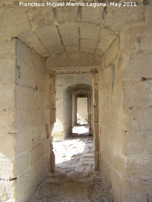 Puente de Mazuecos - Puente de Mazuecos. Interior