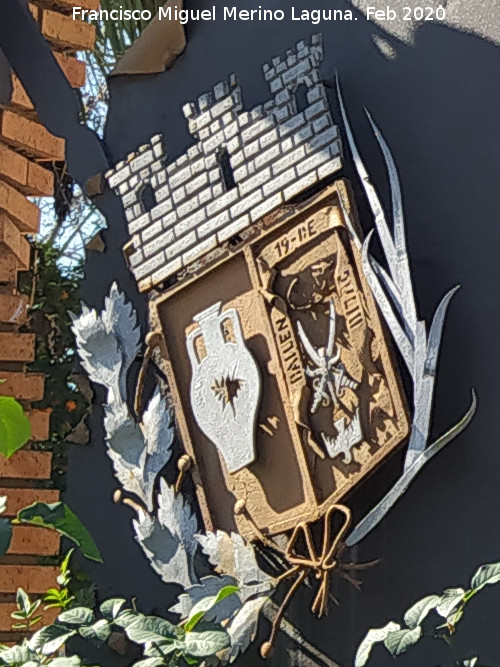 Bail�n - Bail�n. Escudo de Bail�n en la Plaza Yapey�