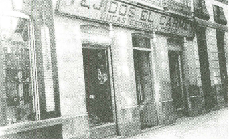 Casa de Tejidos el Carmen - Casa de Tejidos el Carmen. Foto antigua. Tejidos el Carmen