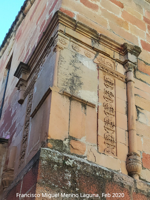 Iglesia de la Encarnaci�n - Iglesia de la Encarnaci�n. Ventana esquinera