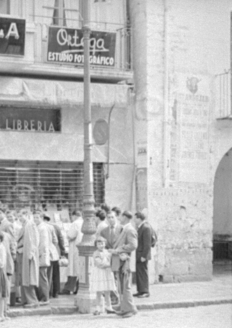 Edificio de la Calle Bernab Soriano n 24 - Edificio de la Calle Bernab Soriano n 24. Foto antigua. Se aprecia parte de los soportales