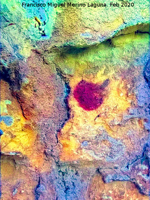 Pinturas rupestres de la Pe�a del Gorri�n I - Pinturas rupestres de la Pe�a del Gorri�n I. Tratada con Dstretch