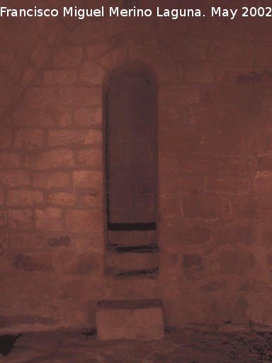 Castillo de Burgalimar - Castillo de Burgalimar. Escalera de subida a la azotea de la Torre del Homenaje