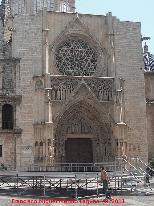 Catedral de Valencia. Puerta de los Apstoles - Catedral de Valencia. Puerta de los Apstoles. 