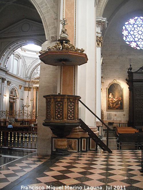 Catedral de Valencia. Capilla Mayor - Catedral de Valencia. Capilla Mayor. Plpito