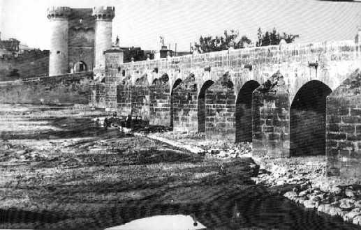 Murallas de Valencia - Murallas de Valencia. Foto antigua. Puente de San Jos