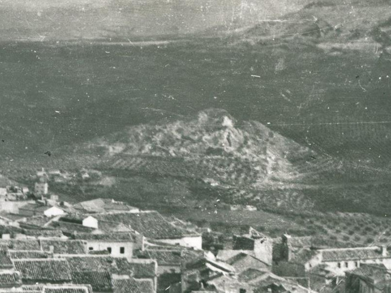 Cerro de las Canteras - Cerro de las Canteras. Foto antigua. Desde el Cerro Tambor. Fotografa de Jaime Rosell Caada. Archivo IEG