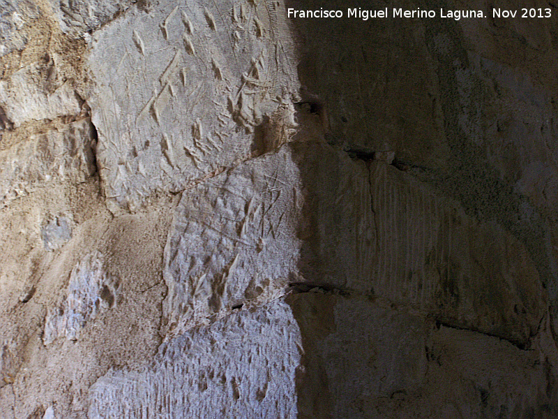 Castillo de la Villa. Torre del Homenaje - Castillo de la Villa. Torre del Homenaje. Marcas de cantero