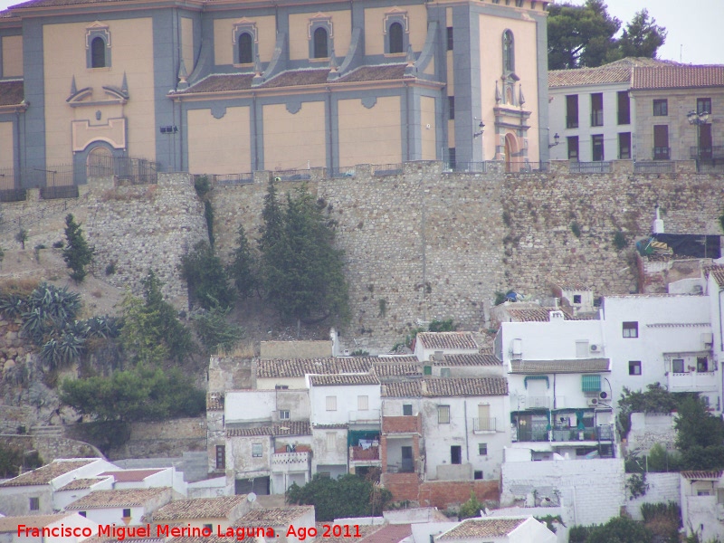 Castillo de la Villa. Muralla Oeste - Castillo de la Villa. Muralla Oeste. Torren Rectangular y Muralla Oeste