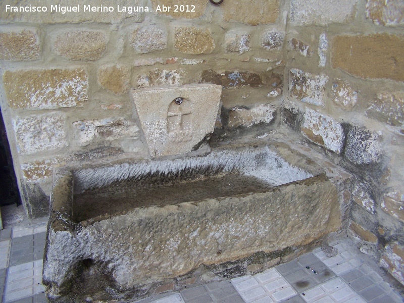 Palacio Episcopal - Palacio Episcopal. Fuente de la entrada