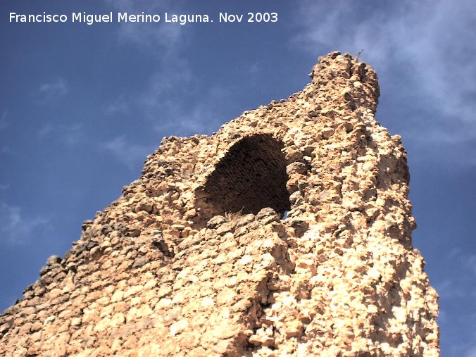 Castillo de Blmez - Castillo de Blmez. Arco superior de ladrillo de la Torre del Homenaje