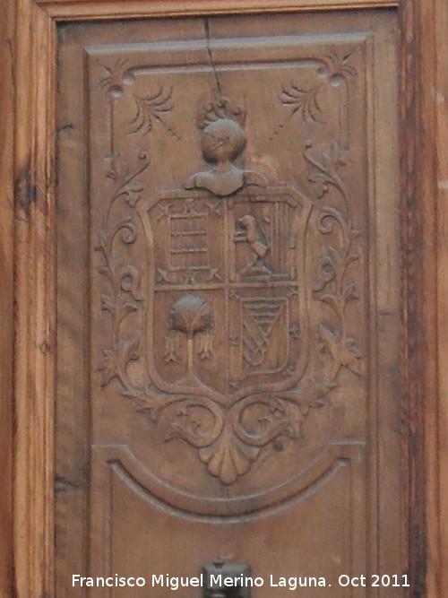 Casa de los Pellones - Casa de los Pellones. Escudo