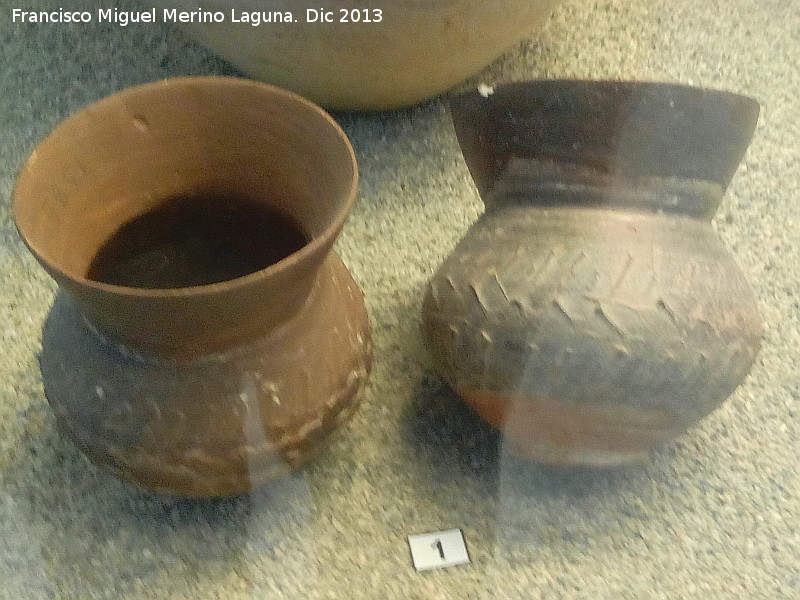 Cstulo. Necrpolis de la Puerta Norte - Cstulo. Necrpolis de la Puerta Norte. Vasos. Tumba 79. Siglo I d.C. Museo Arqueolgico de Linares