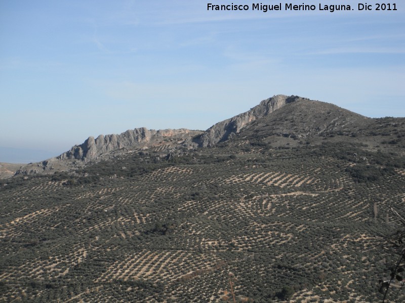 Cerro Lagunillas - Cerro Lagunillas. A la izquierda las Lagunillas y a la derecha el Salto de la Yegua