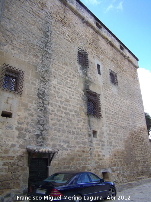 Castillo de Canena - Castillo de Canena. Lateral