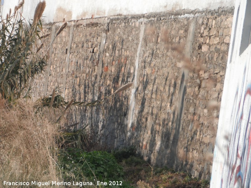 Muro de Adarves Bajos - Muro de Adarves Bajos. 