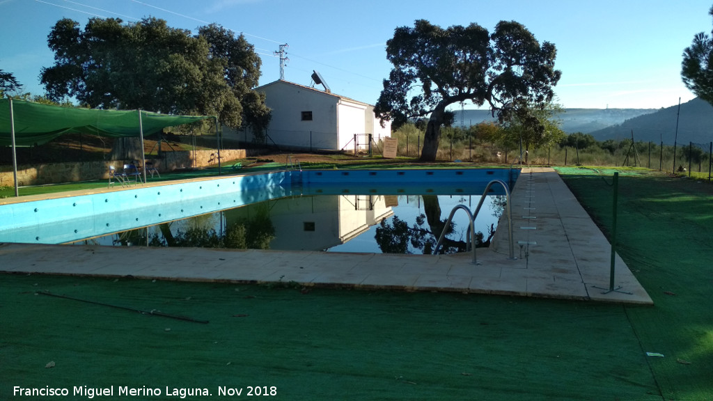 Granja Escuela El Molinillo - Granja Escuela El Molinillo. Piscina