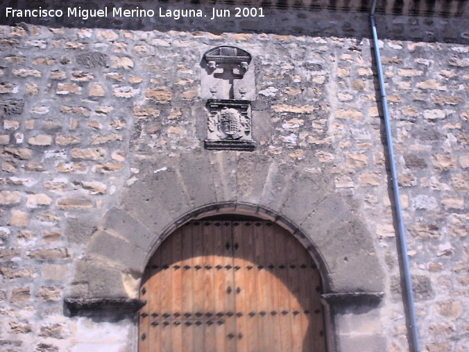 Iglesia de la Concepcin - Iglesia de la Concepcin. Puerta lateral con arco de medio punto y escudos