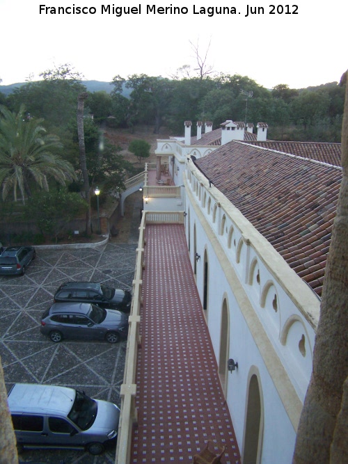 Convento de San Miguel de La Almoraima - Convento de San Miguel de La Almoraima. Fachada