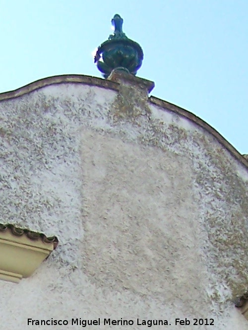 Edificio Caja Ahorros de Ronda - Edificio Caja Ahorros de Ronda. Donde estaba el escudo