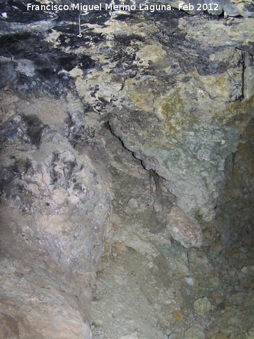 Santuario ibrico de la Cueva de la Lobera - Santuario ibrico de la Cueva de la Lobera. Interior