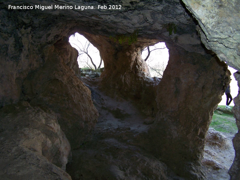 Santuario ibrico de la Cueva de la Lobera - Santuario ibrico de la Cueva de la Lobera. Interior