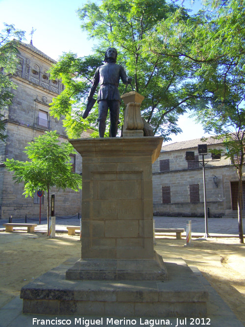 Monumento a Andrs de Vandelvira - Monumento a Andrs de Vandelvira. 