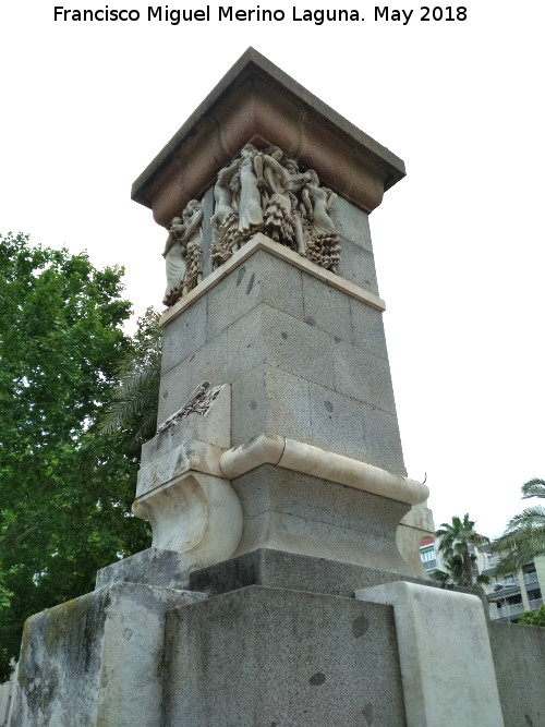 Monumento a Julio Romero de Torres - Monumento a Julio Romero de Torres. 