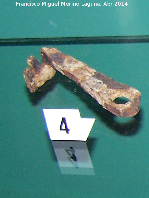 Cerradura - Cerradura. Llave romana. Museo Arqueolgico Profesor Sotomayor - Andjar