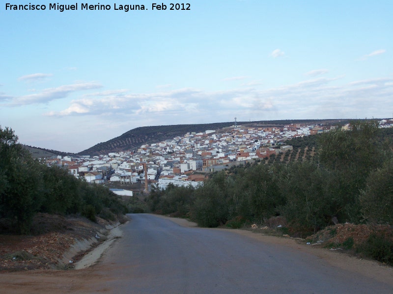 Camino de La Cruz - Camino de La Cruz. Las Navas desde el camino