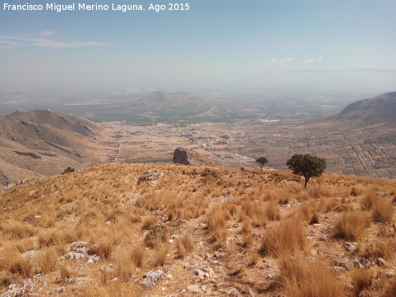 Cerro Alto de la Serrezuela - Cerro Alto de la Serrezuela. Vistas hacia Jdar