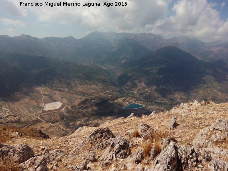 Cerro Alto de la Serrezuela - Cerro Alto de la Serrezuela. Vistas hacia Cuadros