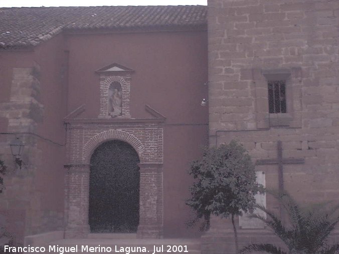Iglesia de Santa Mara Magdalena - Iglesia de Santa Mara Magdalena. Antes de blanquear y cerrar la imagen de la honacina