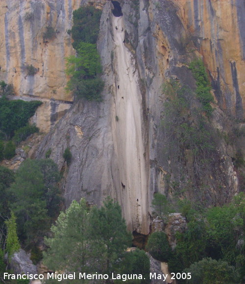 Cerrada de Utrero - Cerrada de Utrero. Cascada de Linarejos