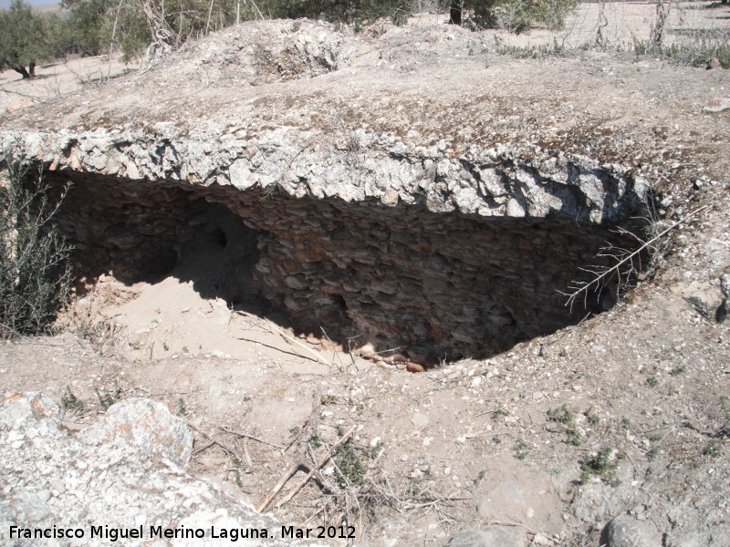 Aljibe romano del Cerro Maquiz - Aljibe romano del Cerro Maquiz. Bveda de medio can