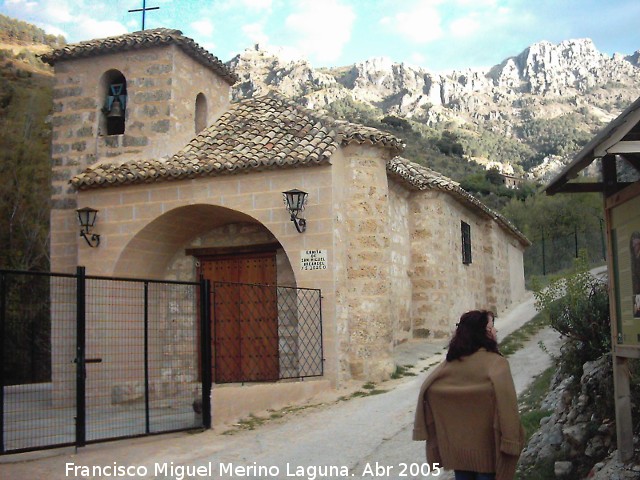 Ermita de San Miguel Arcangel - Ermita de San Miguel Arcangel. 