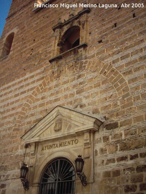 Convento de la Merced - Convento de la Merced. Ventana renacentista