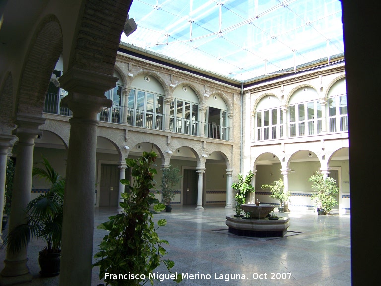 Convento de la Merced - Convento de la Merced. Claustro