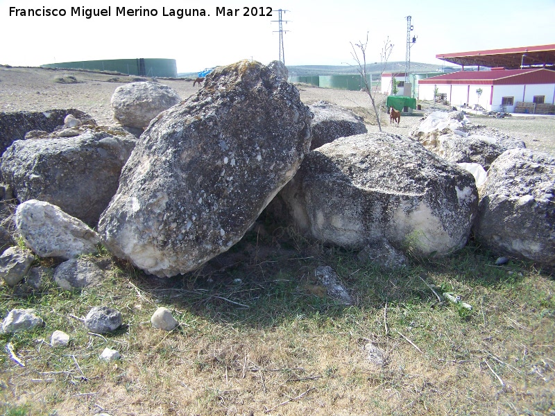 Oppidum Cerro San Cristbal - Oppidum Cerro San Cristbal. Grandes bloques de piedra